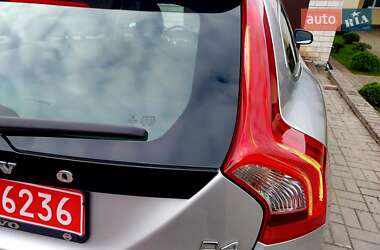 Универсал Volvo V60 2014 в 