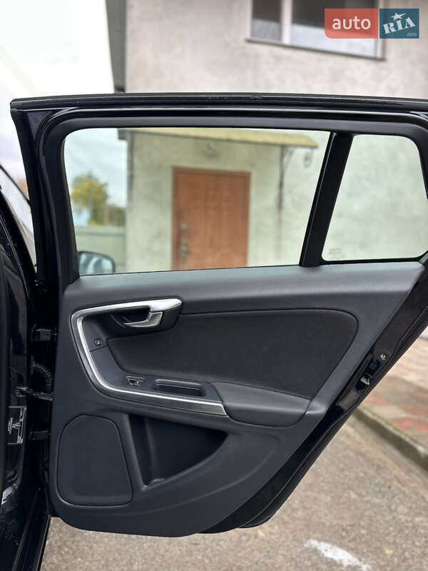 Універсал Volvo V60 2013 в Тернополі фото 16 Універсал Volvo V60 2013 в Тернополі