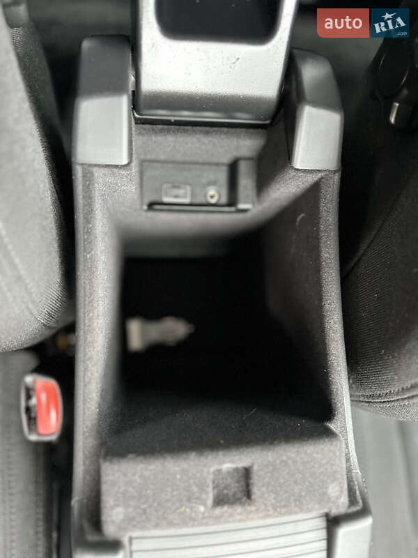 Універсал Volvo V60 2013 в Тернополі фото 27 Універсал Volvo V60 2013 в Тернополі