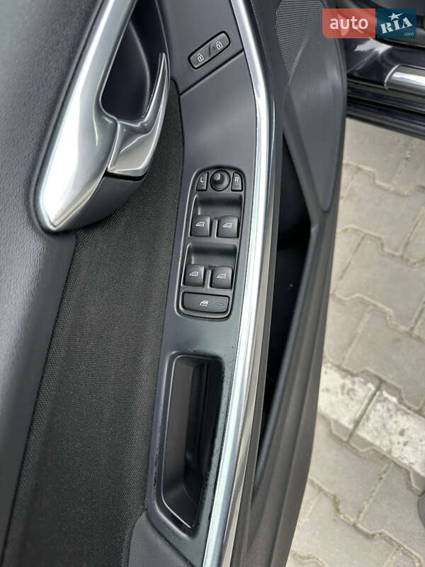 Універсал Volvo V60 2013 в Тернополі фото 29 Універсал Volvo V60 2013 в Тернополі