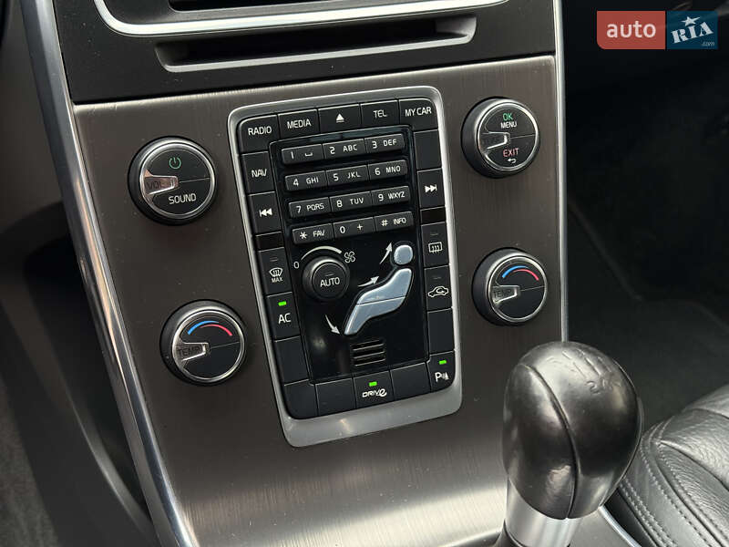 Универсал Volvo V60 2012 в Стрые фото 63 Универсал Volvo V60 2012 в Стрые