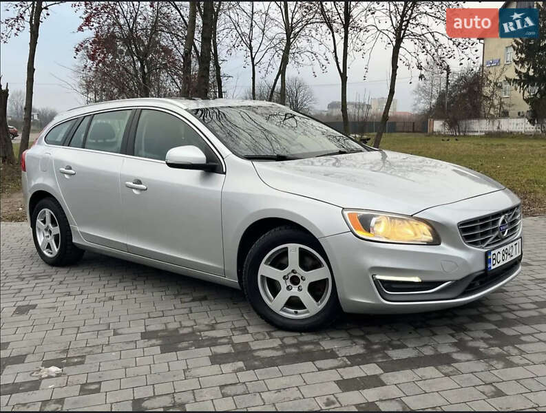 Универсал Volvo V60 2014 в Николаеве