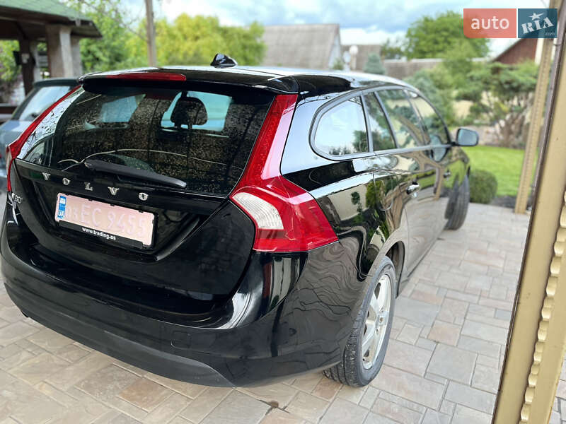 Универсал Volvo V60 2012 в Ахтырке