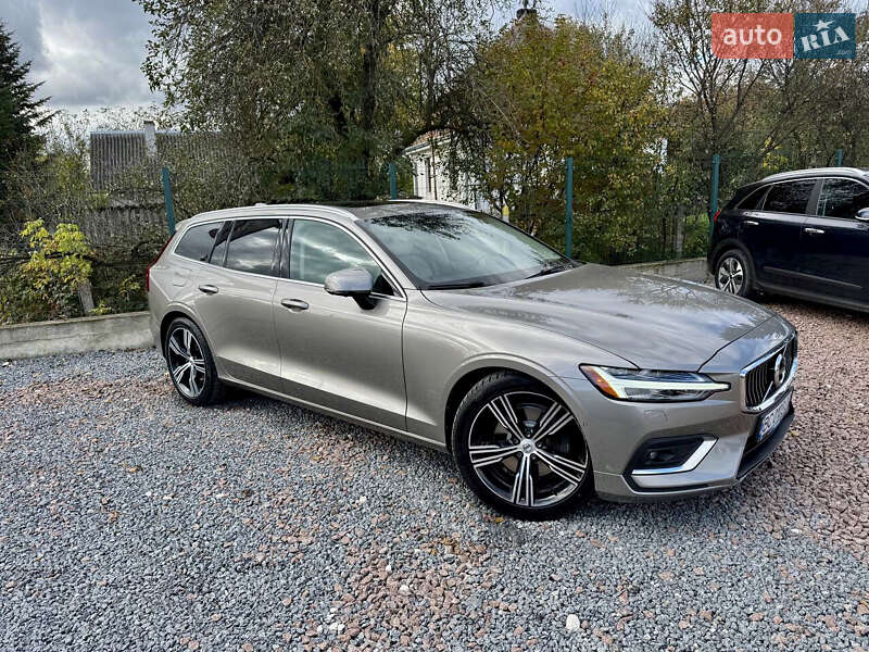 Універсал Volvo V60 2020 в Дрогобичі