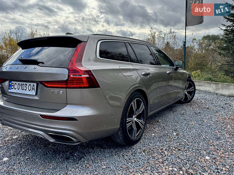 Універсал Volvo V60 2020 в Дрогобичі