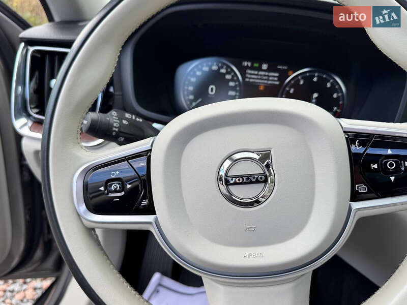 Універсал Volvo V60 2020 в Дрогобичі