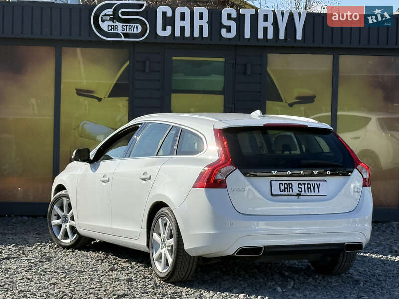 Универсал Volvo V60 2017 в Стрые фото 3 Универсал Volvo V60 2017 в Стрые