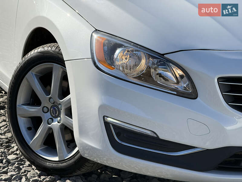 Универсал Volvo V60 2017 в Стрые фото 17 Универсал Volvo V60 2017 в Стрые
