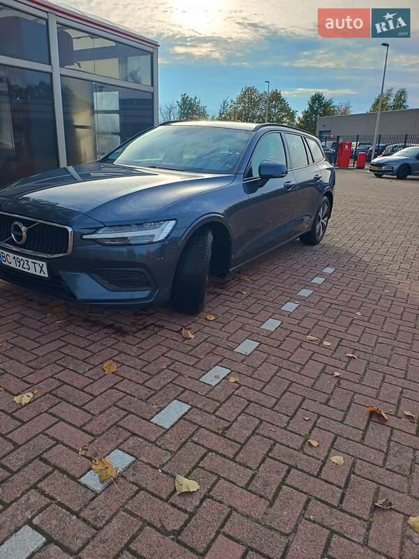 Универсал Volvo V60 2019 в Каменке-Бугской фото 3 Универсал Volvo V60 2019 в Каменке-Бугской