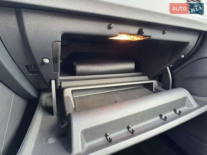 Універсал Volvo V60 2012 в Рівному фото 20 Універсал Volvo V60 2012 в Рівному