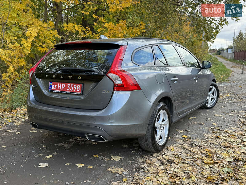 Универсал Volvo V60 2016 в Ровно фото 45 Универсал Volvo V60 2016 в Ровно