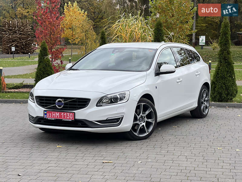 Volvo V60 2016