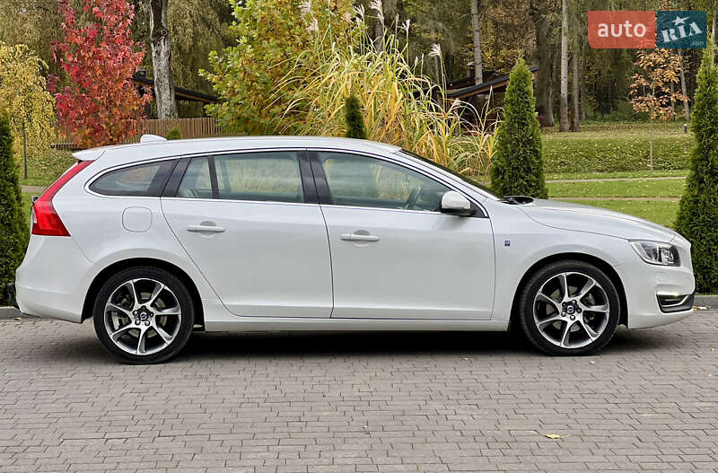 Універсал Volvo V60 2016 в Луцьку фото 3 Універсал Volvo V60 2016 в Луцьку