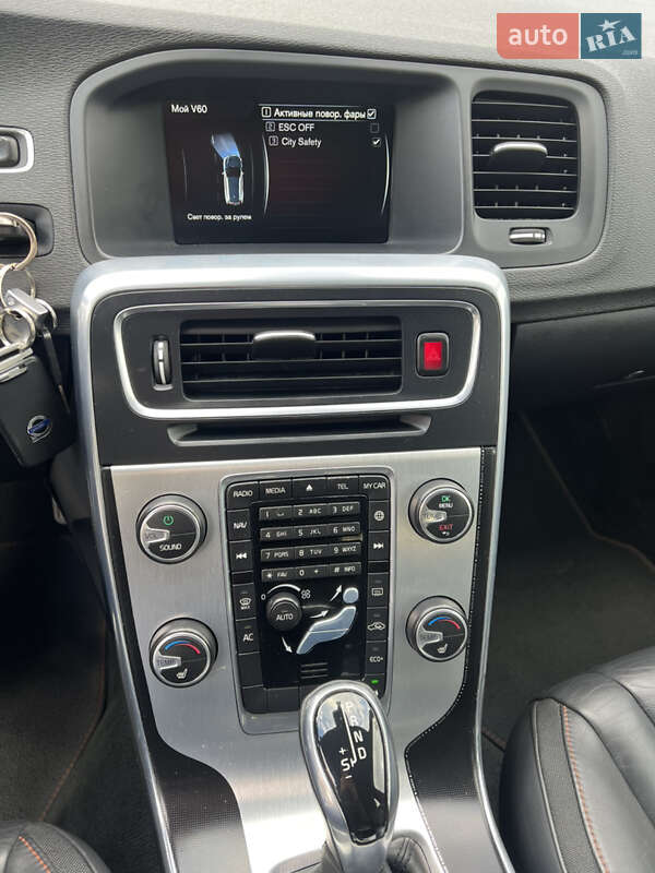 Універсал Volvo V60 2016 в Луцьку фото 45 Універсал Volvo V60 2016 в Луцьку