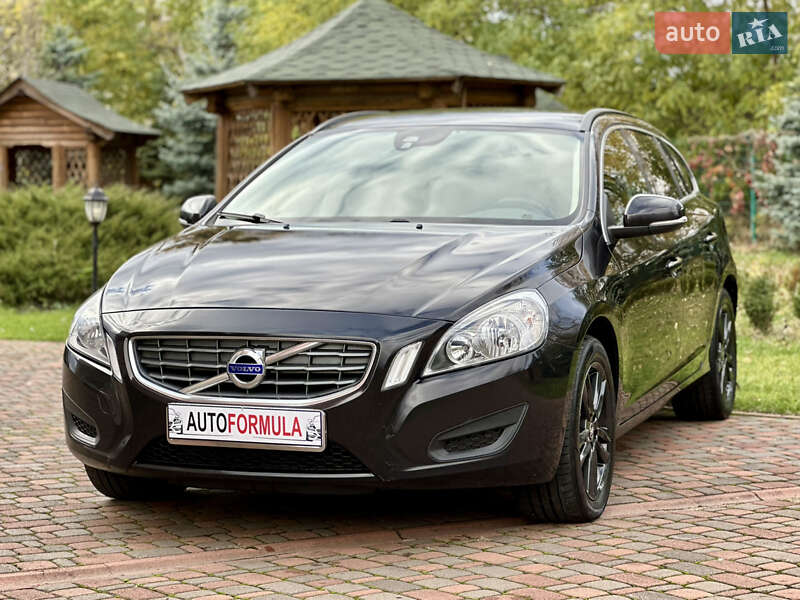 Універсал Volvo V60 2013 в Києві