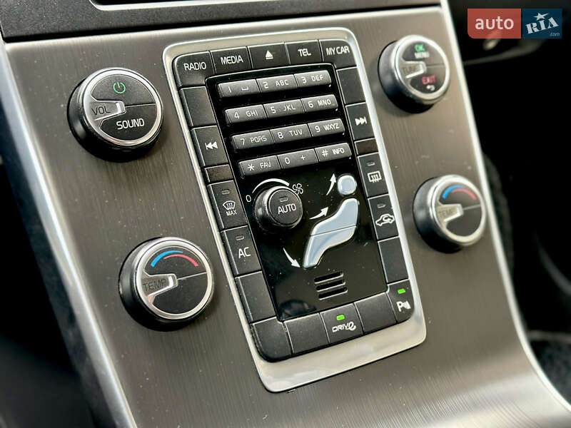 Універсал Volvo V60 2013 в Києві