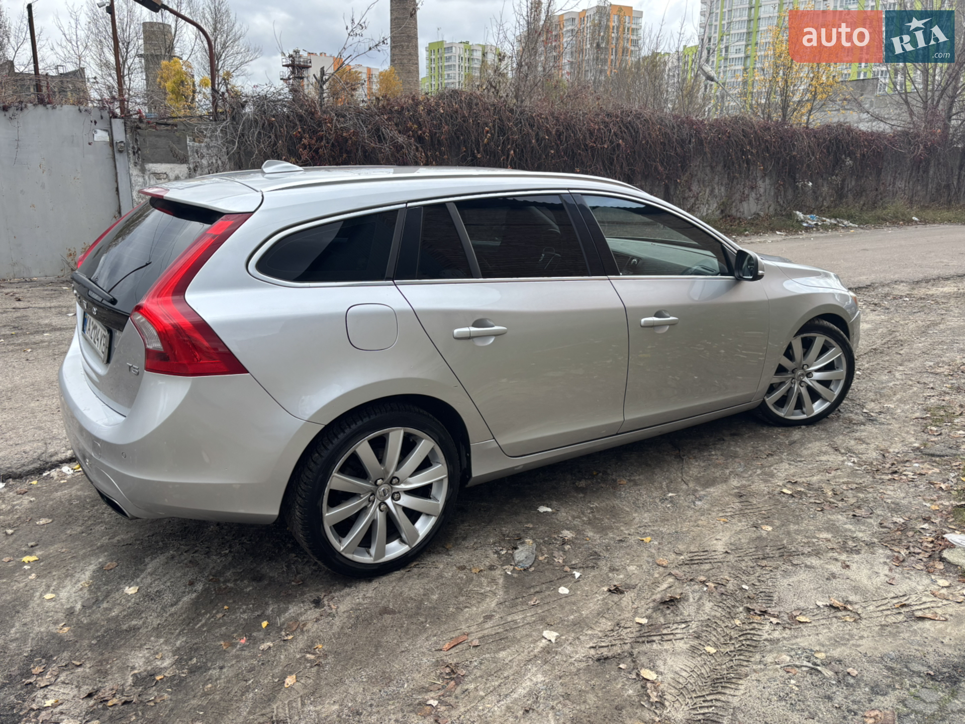 2015 Volvo V60 - мініатюра 5