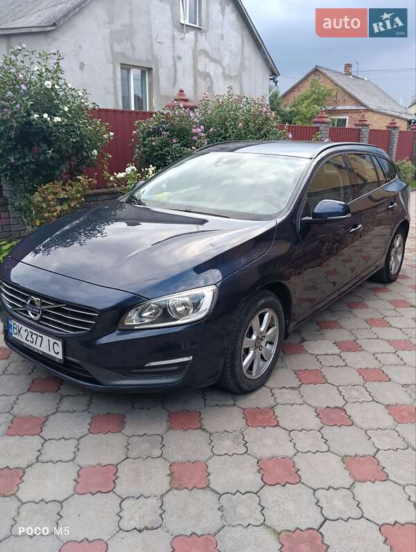 Универсал Volvo V60 2014 в Ровно фото 2 Универсал Volvo V60 2014 в Ровно