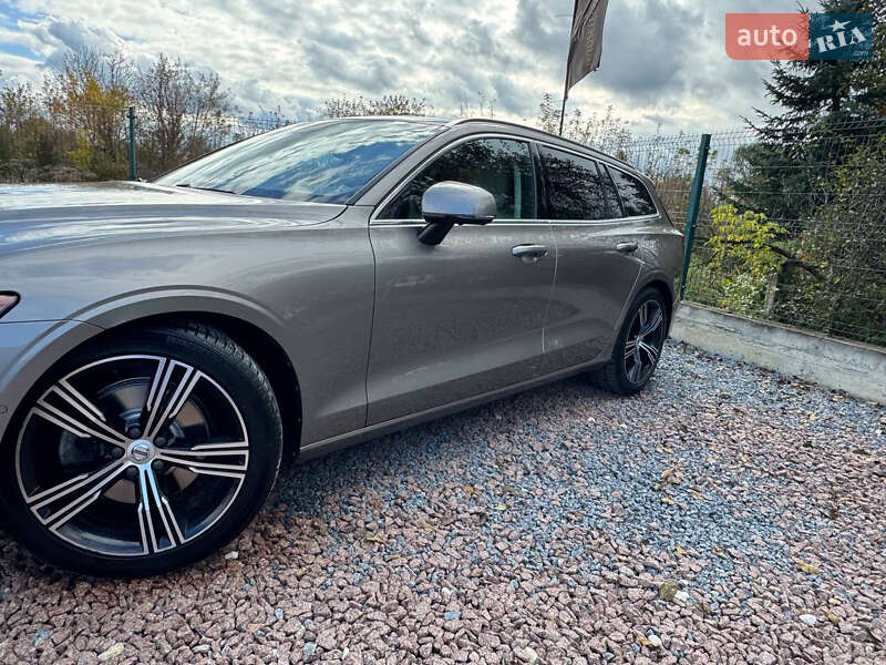 Универсал Volvo V60 2020 в Дрогобыче фото 13 Универсал Volvo V60 2020 в Дрогобыче