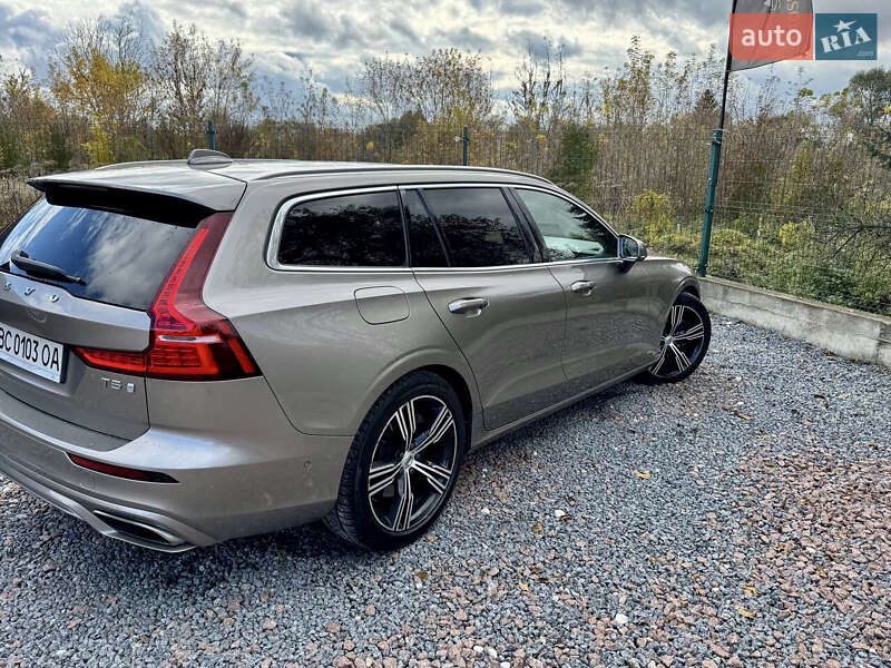 Универсал Volvo V60 2020 в Дрогобыче фото 31 Универсал Volvo V60 2020 в Дрогобыче