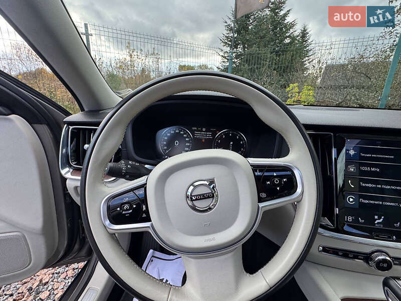 Универсал Volvo V60 2020 в Дрогобыче фото 66 Универсал Volvo V60 2020 в Дрогобыче