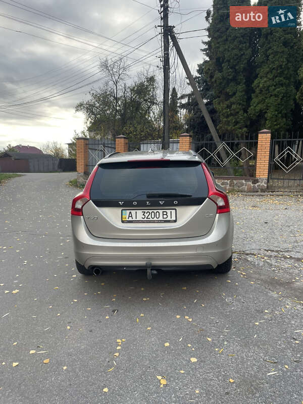 Універсал Volvo V60 2015 в Обухові фото 4 Універсал Volvo V60 2015 в Обухові