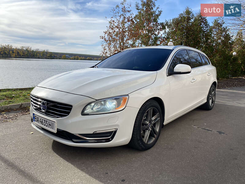 Універсал Volvo V60 2014 в Кропивницькому