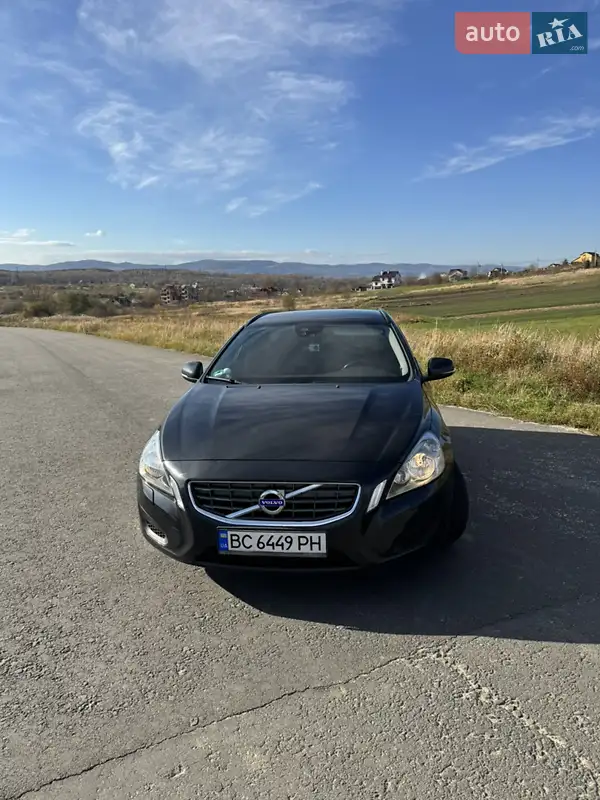 Volvo V60 2011 VIN YV1FW84A1C1059138 фото оголошення 4 з 87