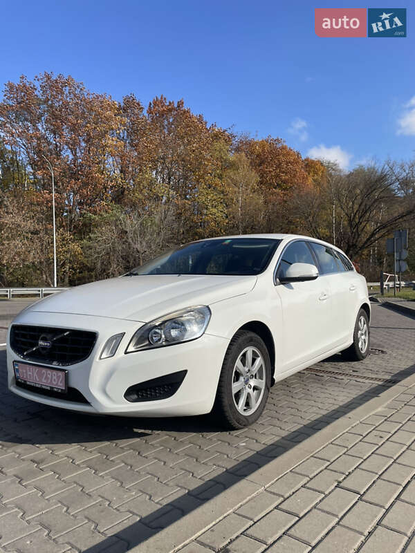 Volvo V60 2012 Volvo V60 2012
