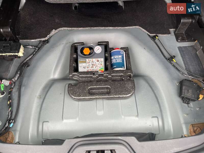 Універсал Volvo V60 2013 в Луцьку