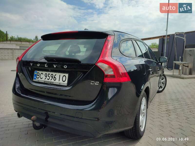 Універсал Volvo V60 2014 в Стрию фото 34 Універсал Volvo V60 2014 в Стрию
