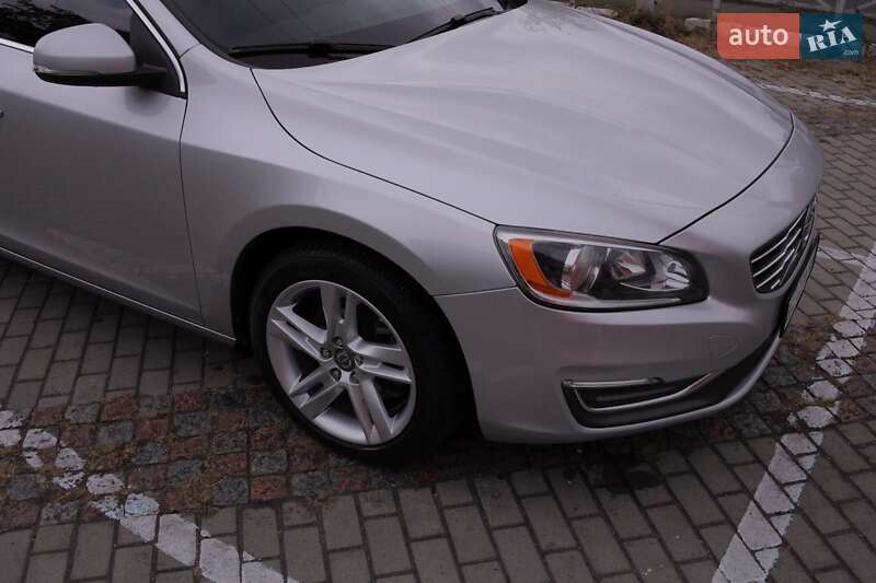 Универсал Volvo V60 2014 в Каменском фото 10 Универсал Volvo V60 2014 в Каменском