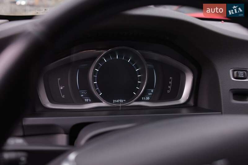Универсал Volvo V60 2014 в Каменском фото 16 Универсал Volvo V60 2014 в Каменском