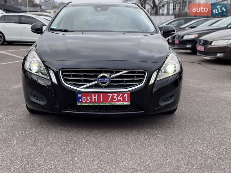 Універсал Volvo V60 2012 в Києві