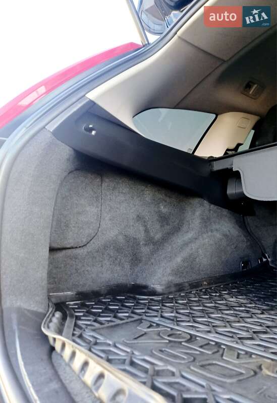 Универсал Volvo V60 2012 в Киеве