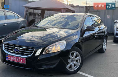 Універсал Volvo V60 2012 в Києві