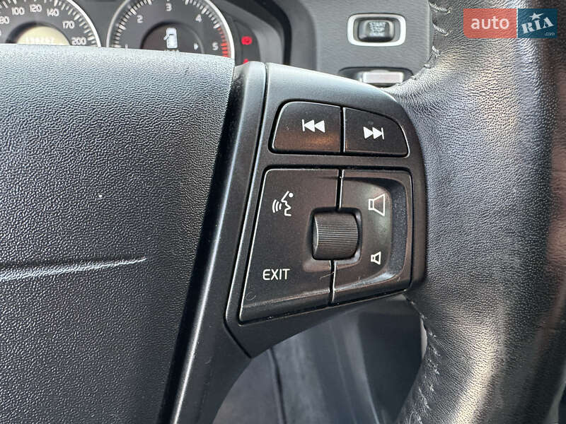 Универсал Volvo V60 2012 в Киеве фото 48 Универсал Volvo V60 2012 в Киеве