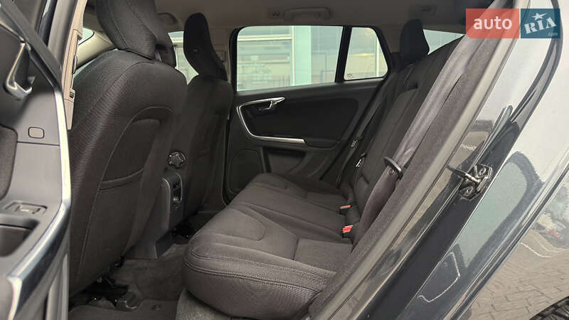 Универсал Volvo V60 2011 в Ровно
