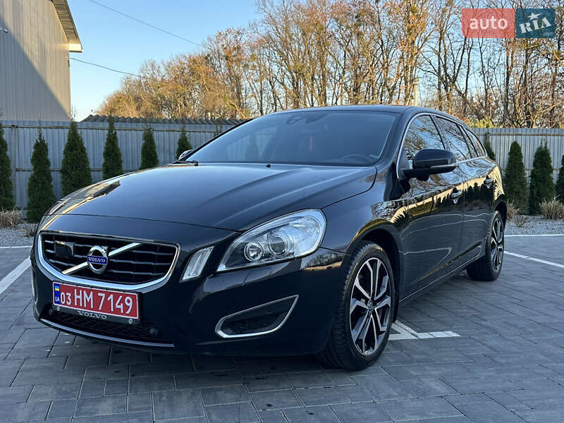 Универсал Volvo V60 2011 в Луцке