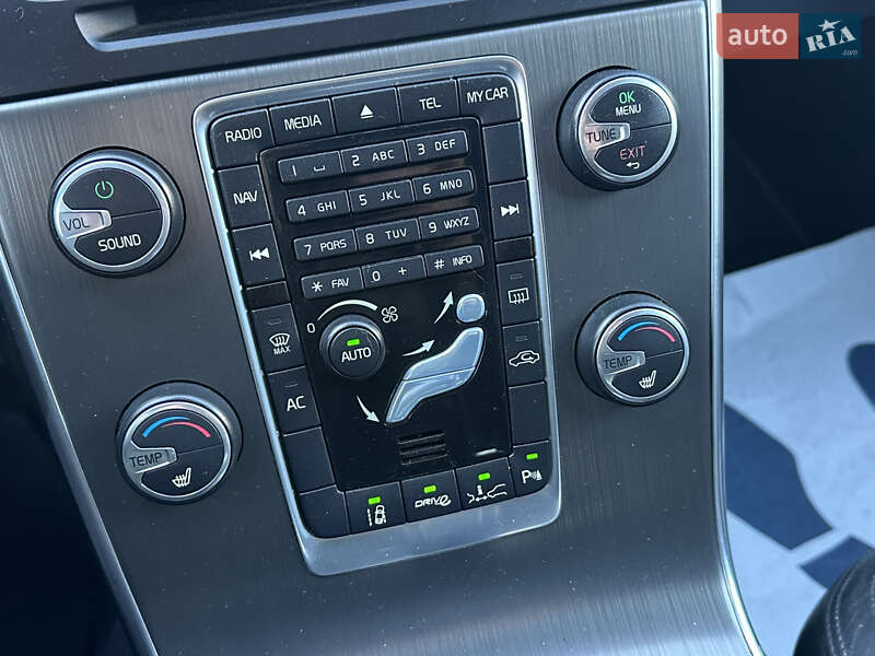 Универсал Volvo V60 2011 в Луцке