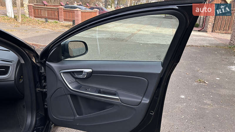 Універсал Volvo V60 2013 в Калуші