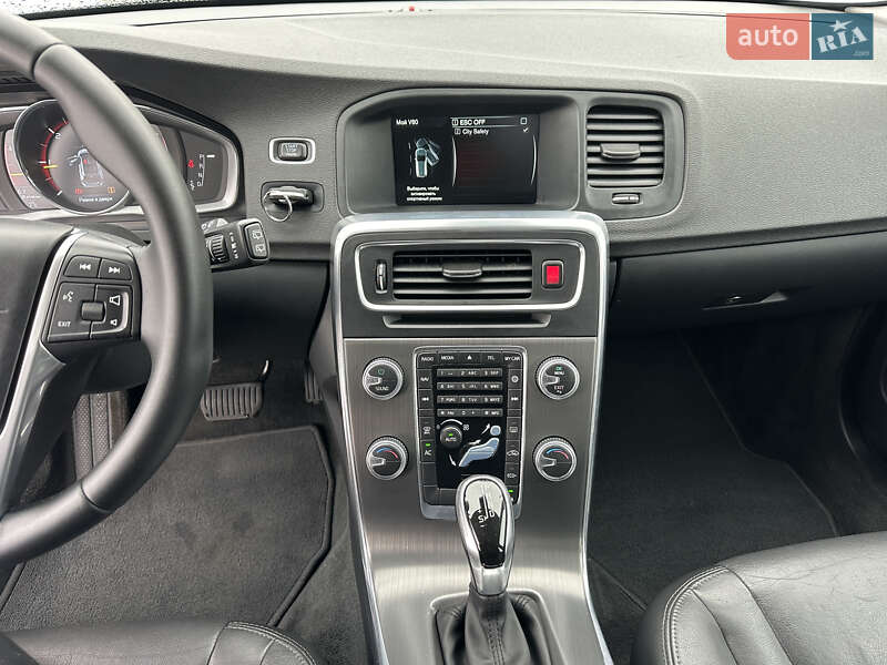 Универсал Volvo V60 2016 в Стрые