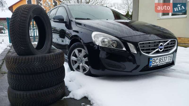Универсал Volvo V60 2011 в Дрогобыче