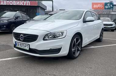 Універсал Volvo V60 2016 в Києві