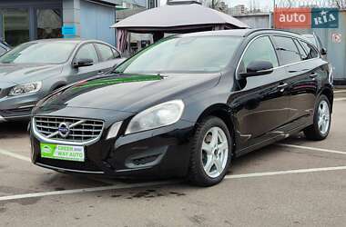 Універсал Volvo V60 2012 в Києві