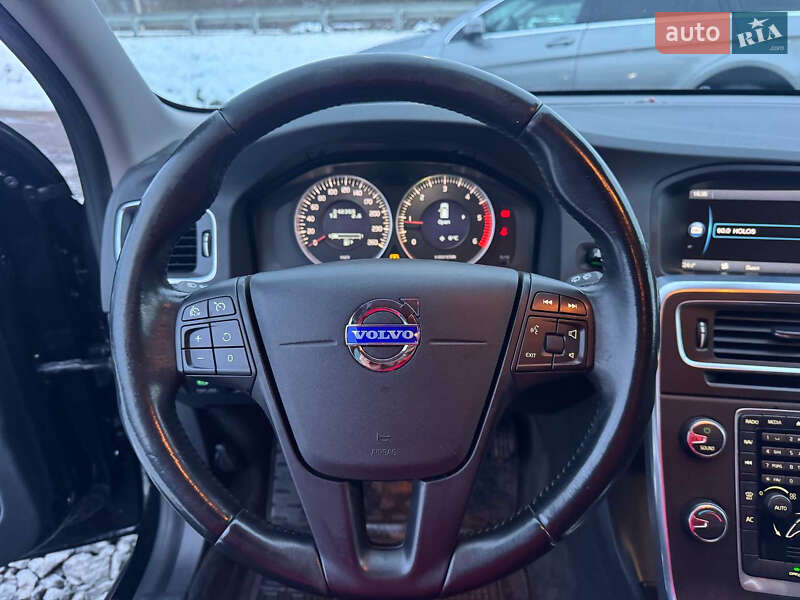 Універсал Volvo V60 2011 в Стрию