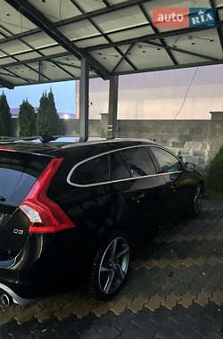 Універсал Volvo V60 2011 в Іршаві