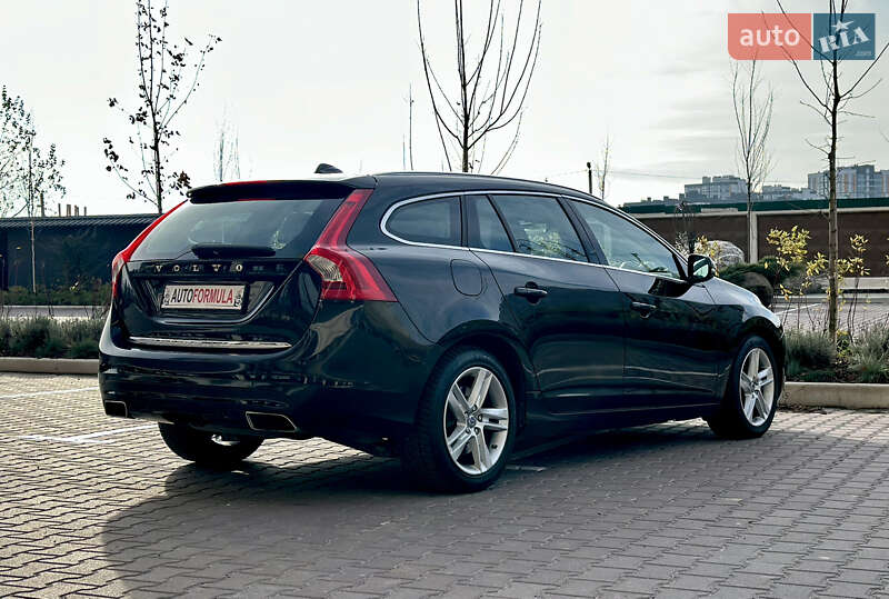 Универсал Volvo V60 2014 в Киеве