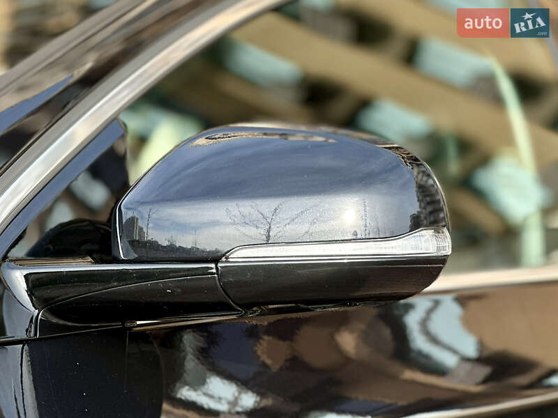 Универсал Volvo V60 2014 в Киеве