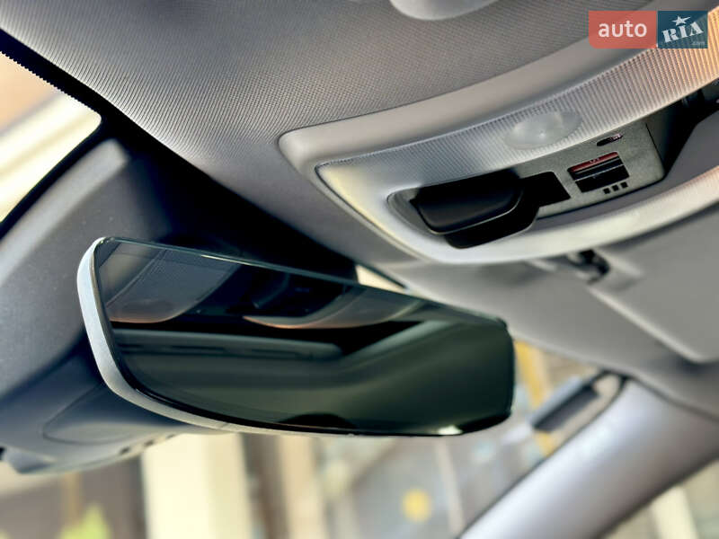 Универсал Volvo V60 2014 в Киеве